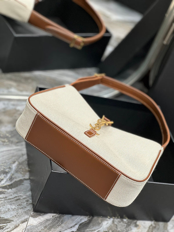 Amelia - YSL Bag - 2498