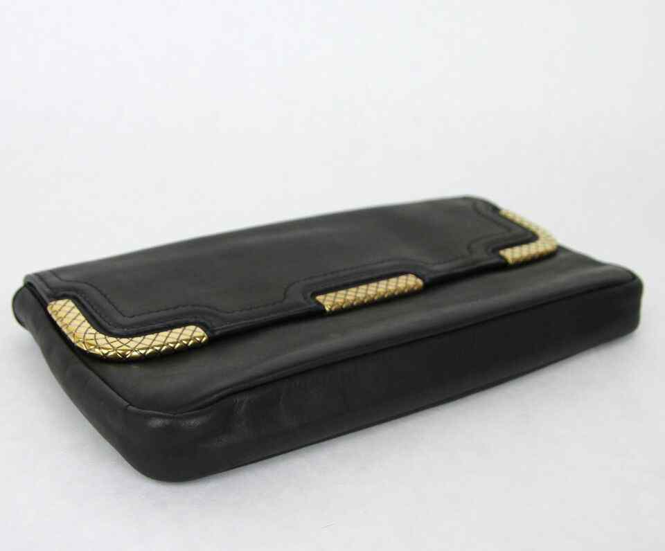 BOTTEGA VENETA Women's Leather Clutch Bag w/Woven Detail