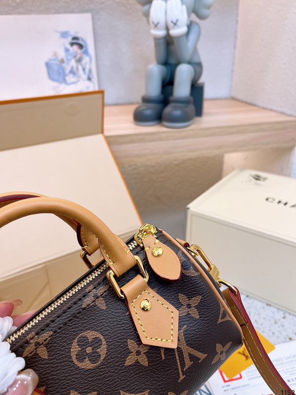 Amelia - LV Bags - 15142