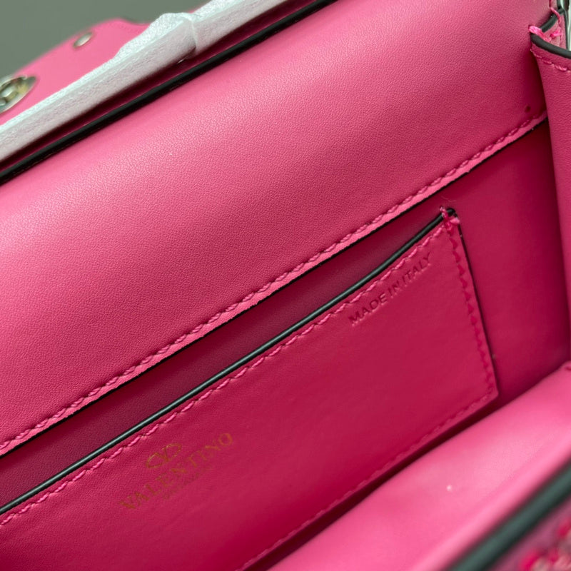 Amelia's Bag Gallery - VEL Bags - 303