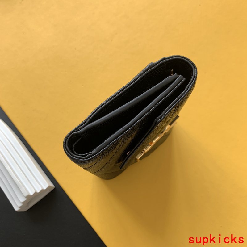 Amelia- - Mix Wallets - 067