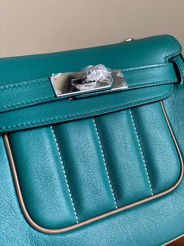 Amelia - HMS Bags - 2172