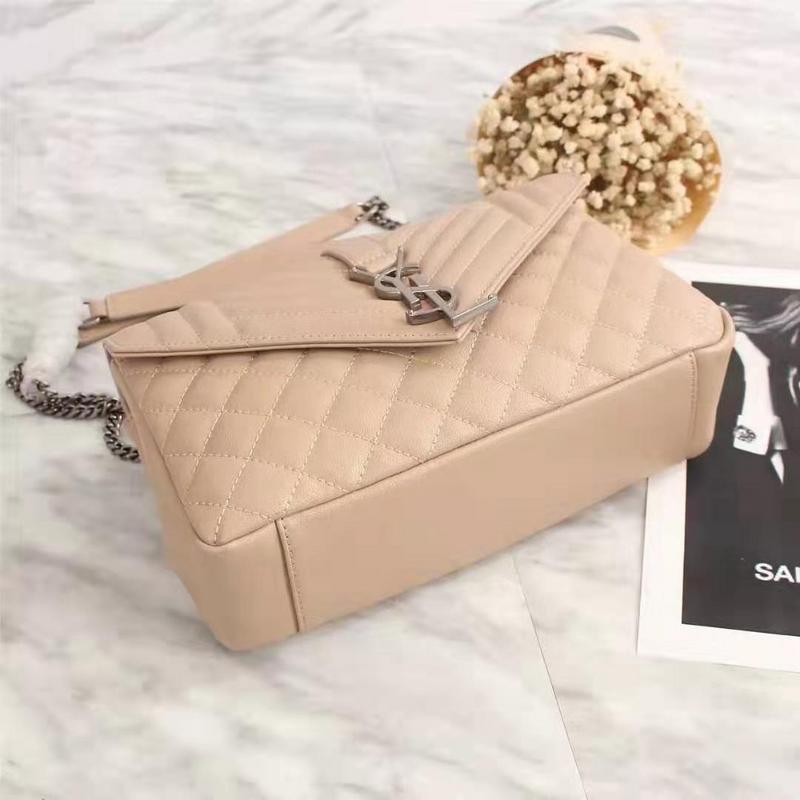 Amelia - YSL Bag - 2820