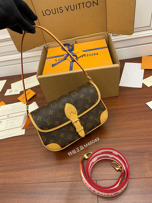 Amelia's Bag Gallery - LOV Bags - 1023