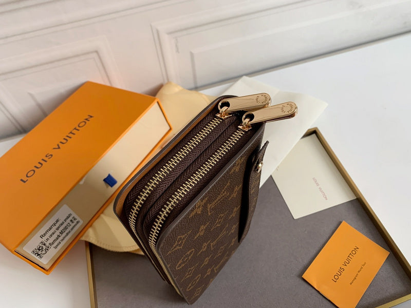 Amelia- LOV  Luxury  Wallets - 690