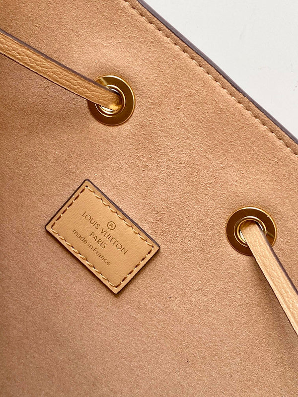 Amelia - LV Bags - 16437