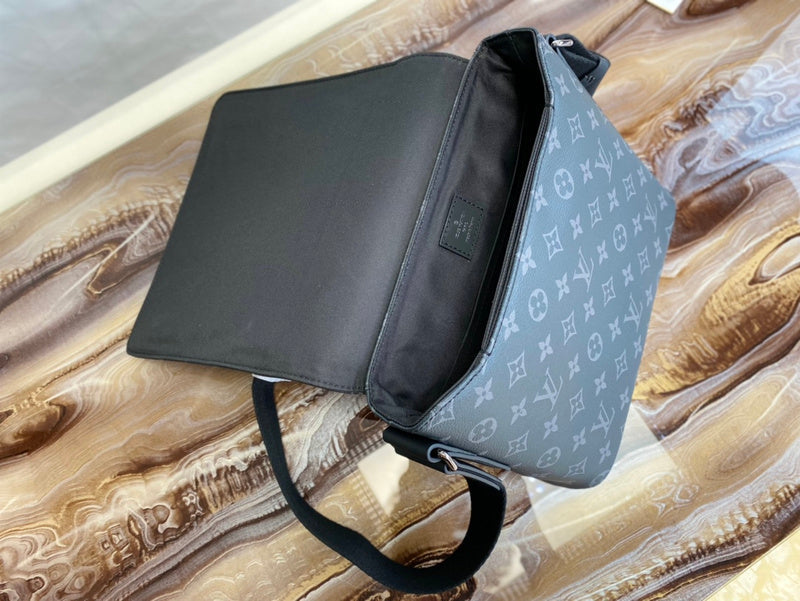 Fan Fashion Lu-Vi bags - 17440