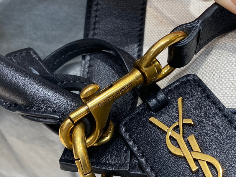 Amelia - YSL Bag - 4114