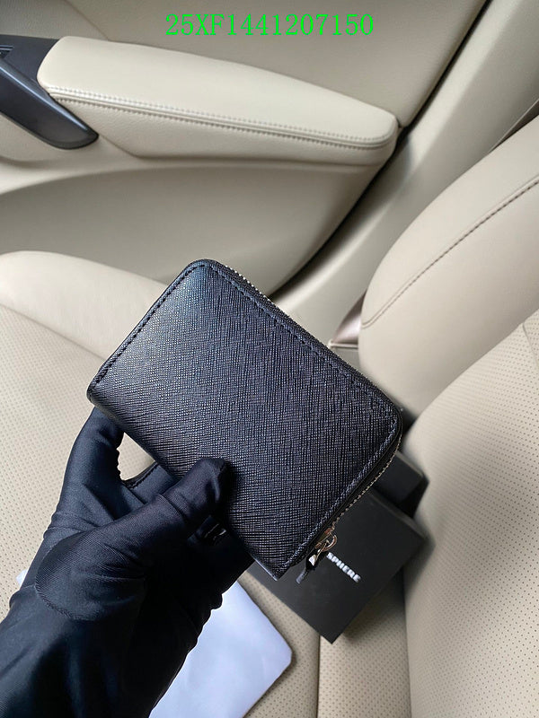 Amelia - PD Wallet - 082