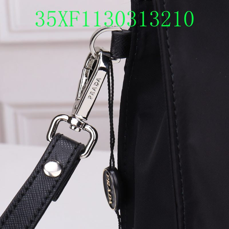 Amelia - PD Wallet - 071