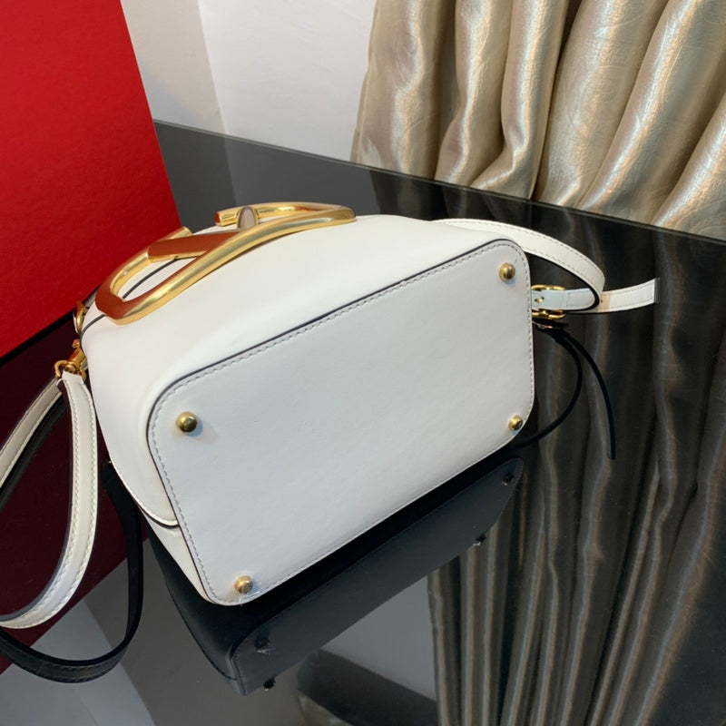 VAL LUXURY BAGS - FOR FASHION LOVERS  AFFORDABLE LUXURY BAGS- 1104