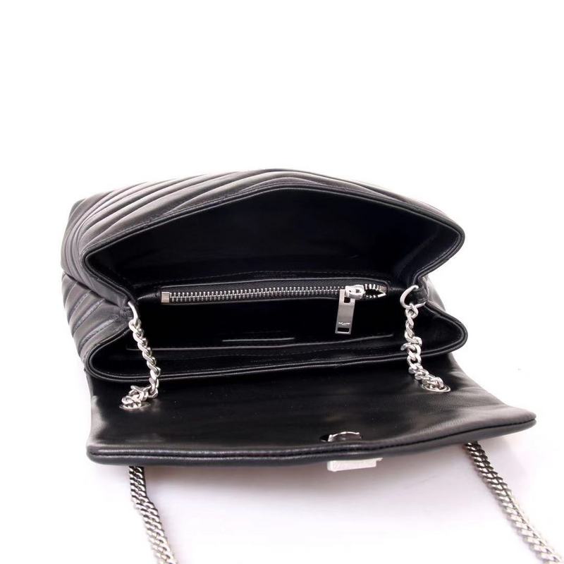 Amelia - YSL Bag - 3875