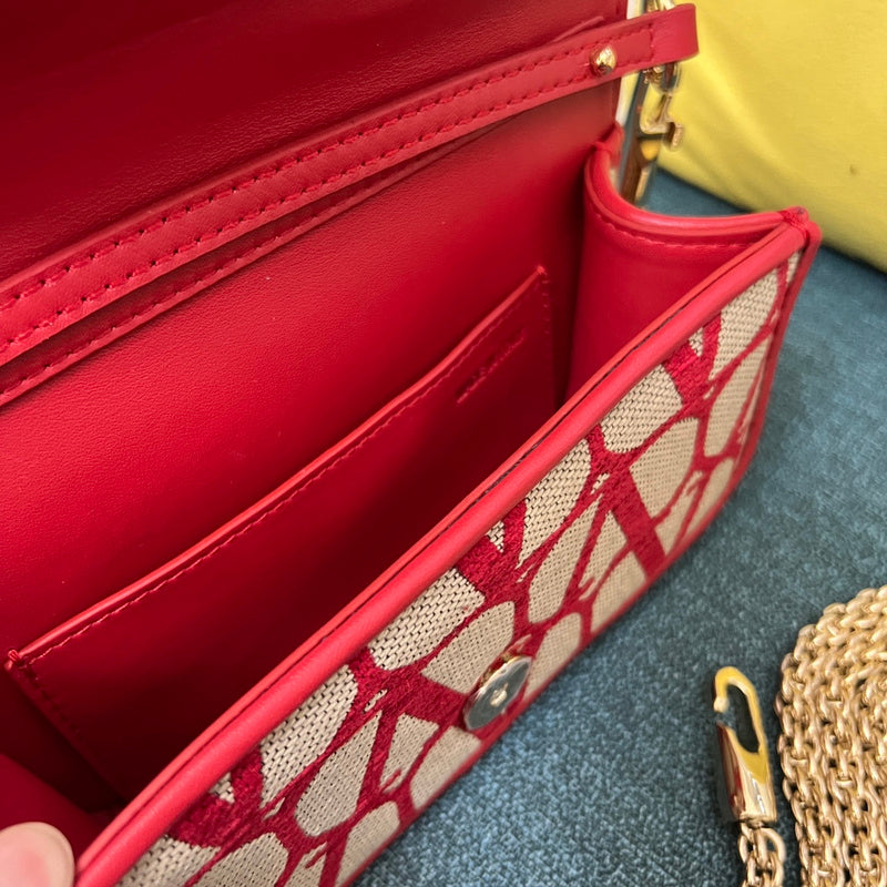 Amelia's Bag Gallery - VEL Bags - 418