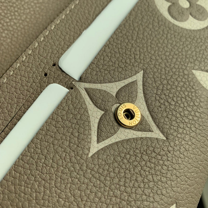 Amelia- LOV  Luxury  Wallets - 149