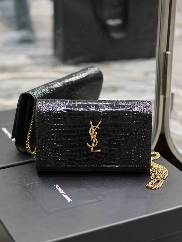 Amelia - YSL Bag - 1817