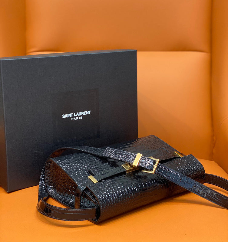 Amelia - YSL Bag - 2075
