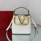 Amelia's Bag Gallery - VEL Bags - 1234