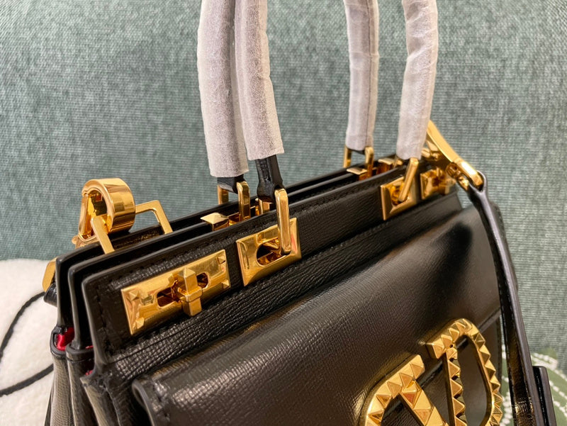 VAL LUXURY BAGS - FOR FASHION LOVERS  AFFORDABLE LUXURY BAGS- 812