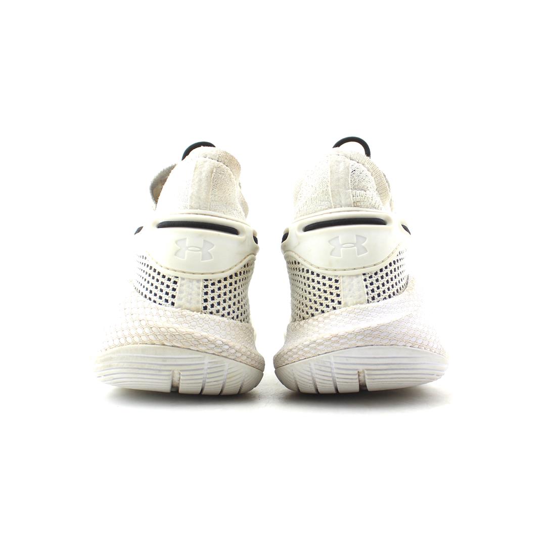 UNDER ARMOUR CURRY 6
