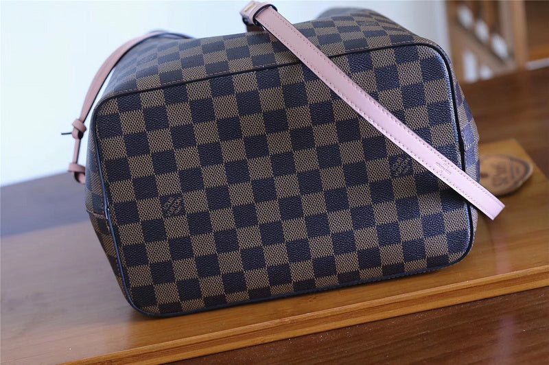 Fan Fashion Lu-Vi bags - 8576