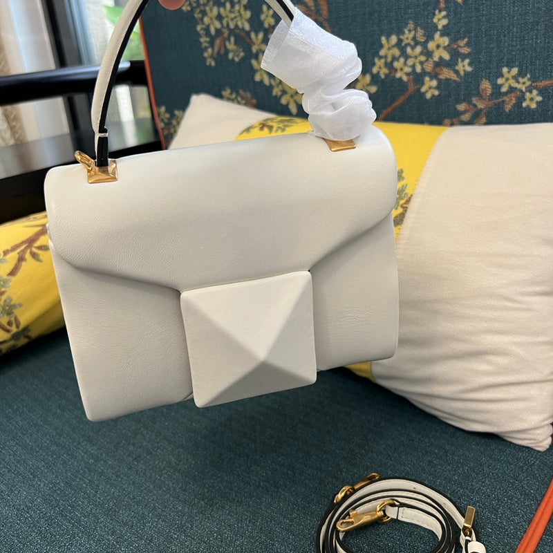 Amelia's Bag Gallery - VEL Bags - 296