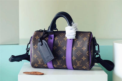 Fan Fashion Lu-Vi bags - 11255