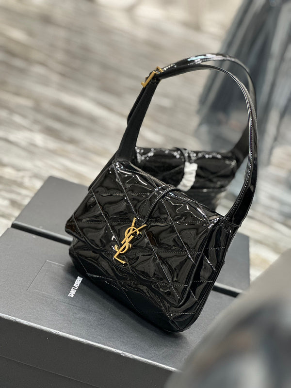 Amelia - YSL Bag - 3967