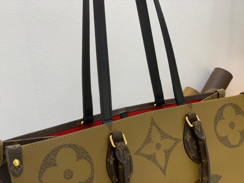 Fan Fashion Lu-Vi bags - 17710