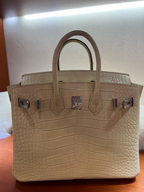 Amelia - HMS Bags - 1520