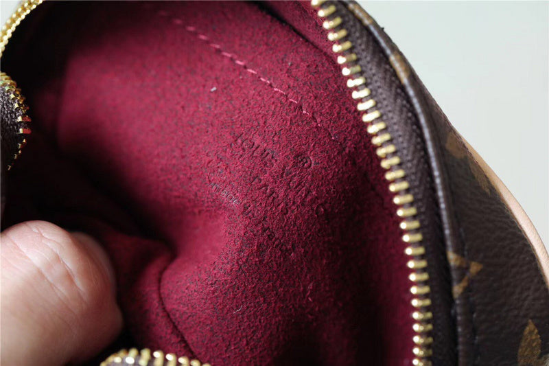 Fan Fashion Lu-Vi bags - 8858