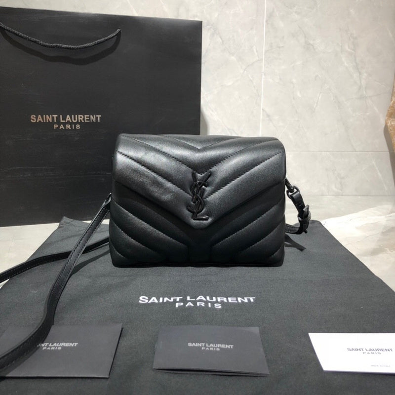Amelia - YSL Bag - 4030