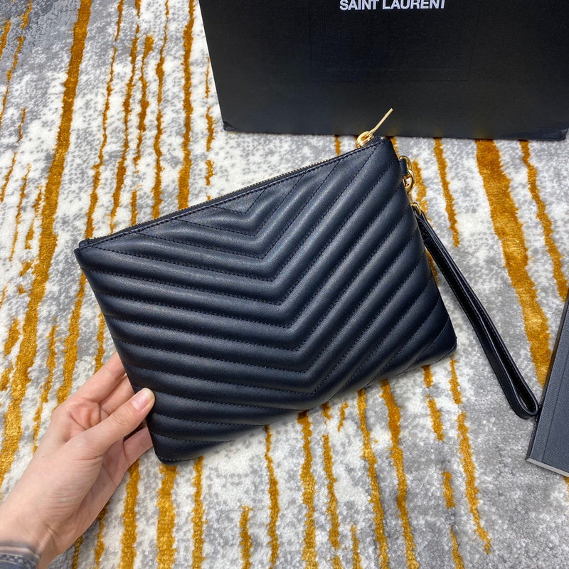 Amelia - YSL Bag - 3753