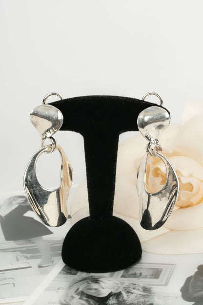 Boucles d'oreilles argentées Chanel