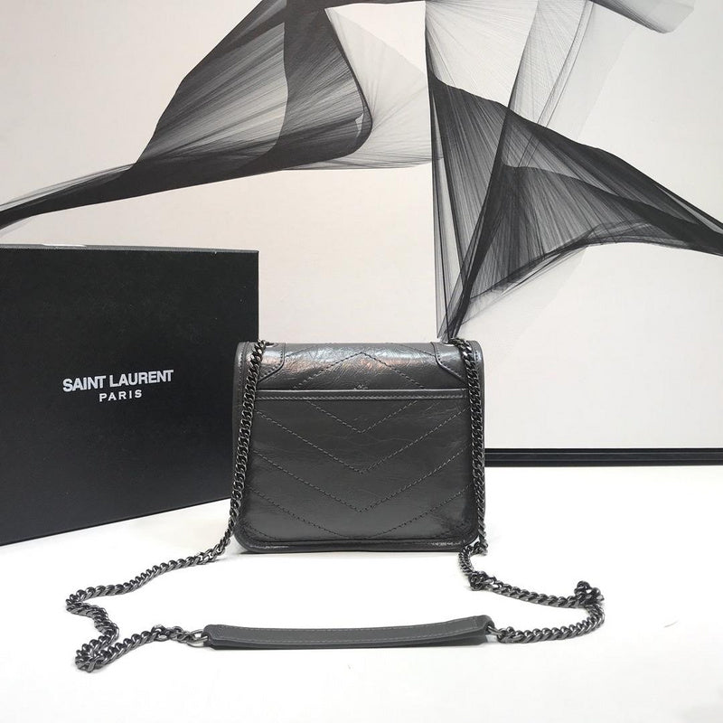 Amelia - YSL Bag - 2888