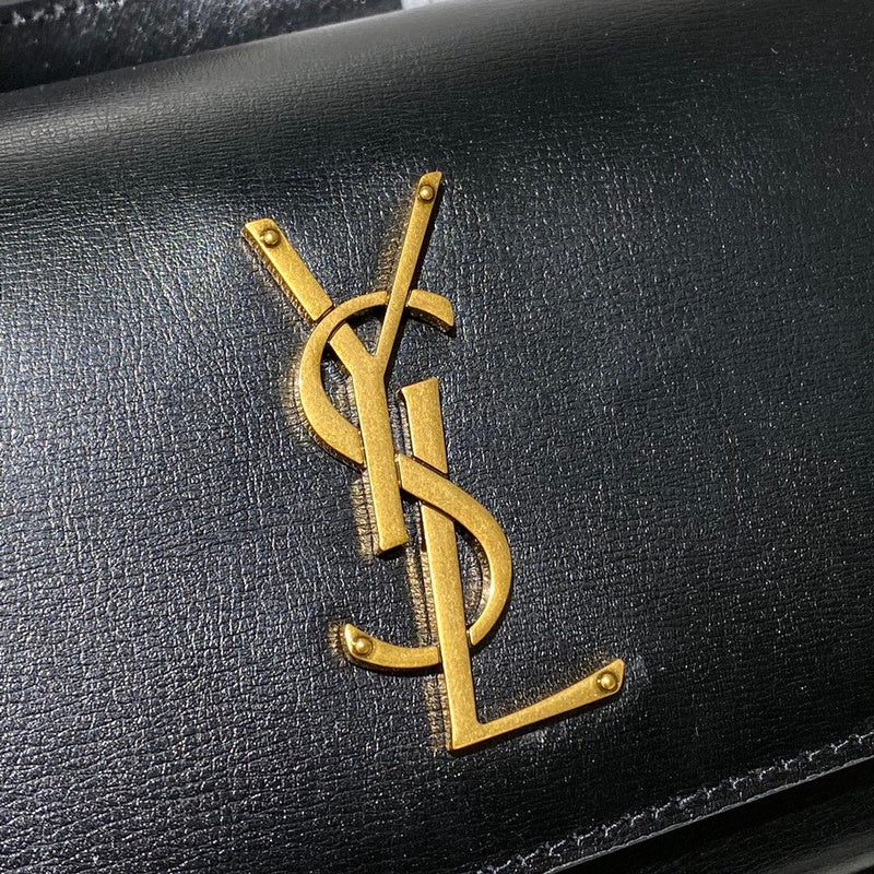 Amelia - YSL Bag - 4062