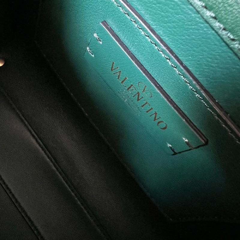 VAL LUXURY BAGS - FOR FASHION LOVERS  AFFORDABLE LUXURY BAGS- 235