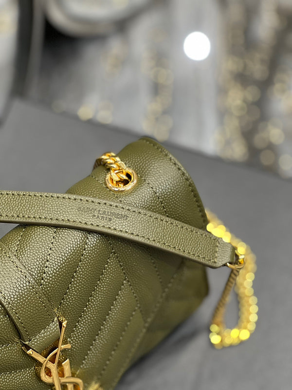 Amelia - YSL Bag - 1897