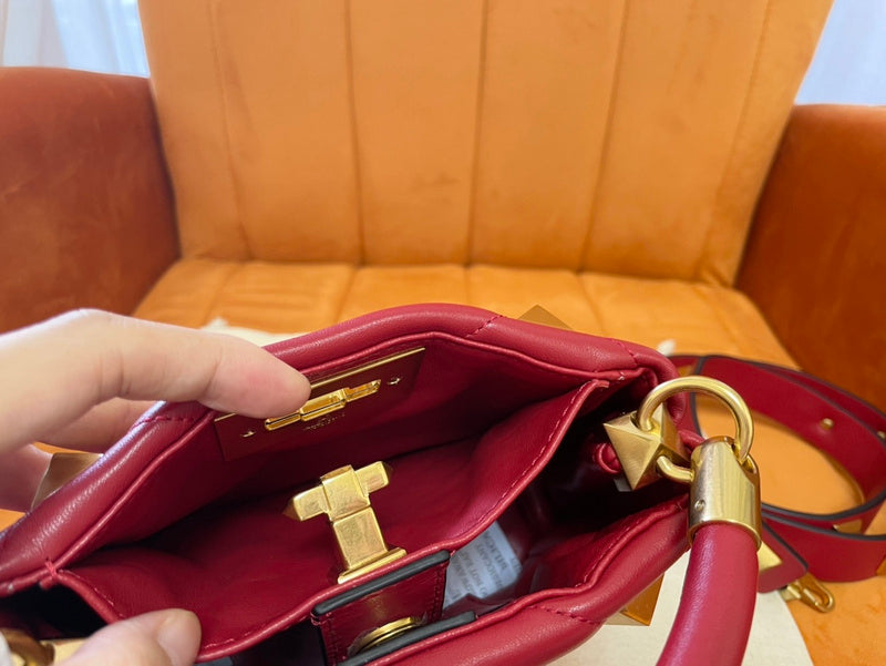 VAL LUXURY BAGS - FOR FASHION LOVERS  AFFORDABLE LUXURY BAGS- 1515