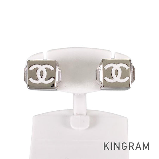 CHANEL Earring