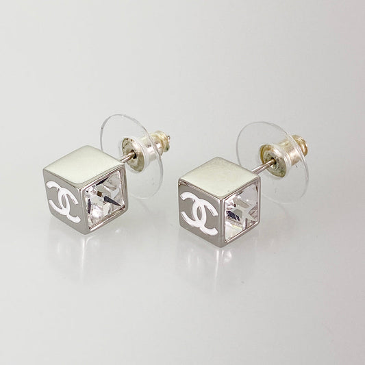 CHANEL Earring