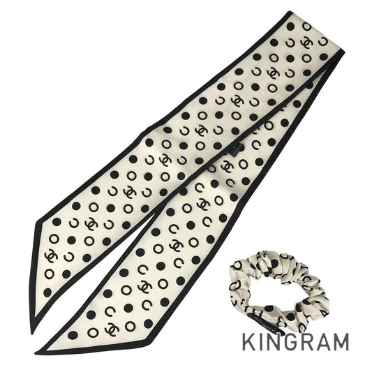 CHANEL Women's Scarf