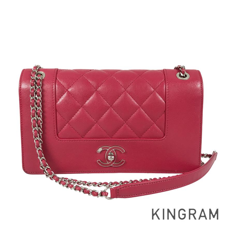 CHANEL Mademoiselle Shoulder bag