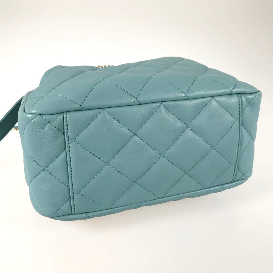 CHANEL Matelasse Shoulder bag