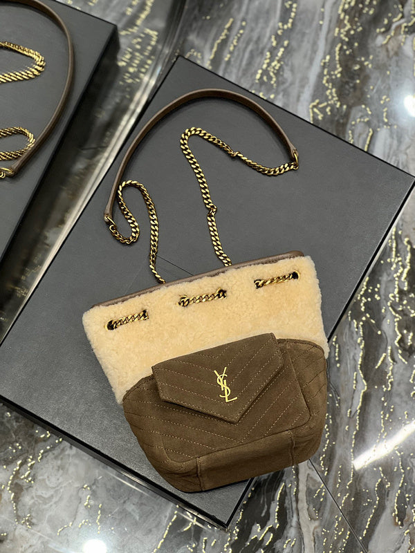 Amelia - YSL Bag - 3927