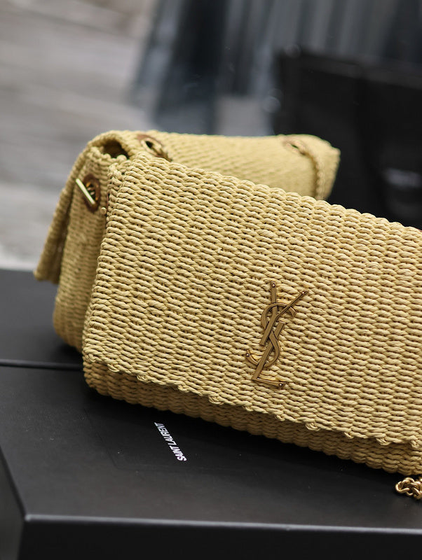 Amelia - YSL Bag - 1828