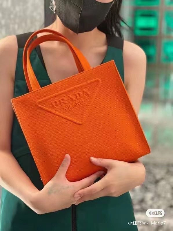 Barnes-Bags - Prada Bags - 872