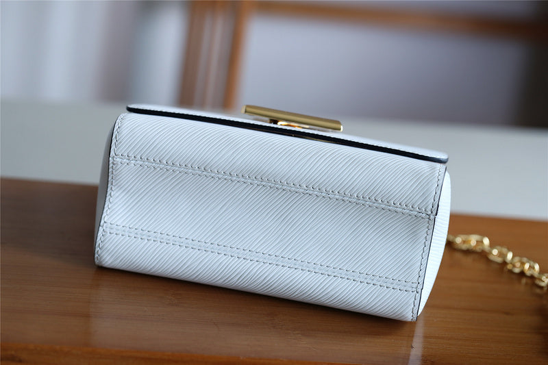 Amelia - LOV Lady Bags - 2011
