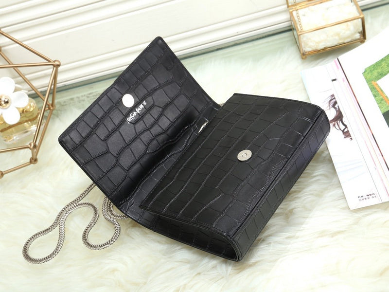 Amelia - YSL Bag - 3554