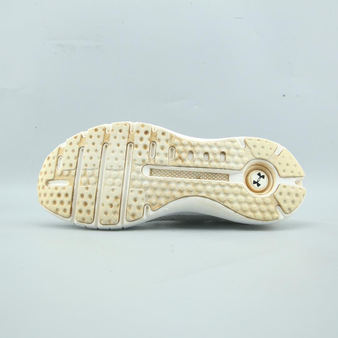 UNDER ARMOUR HOVR PHANTOM  SE