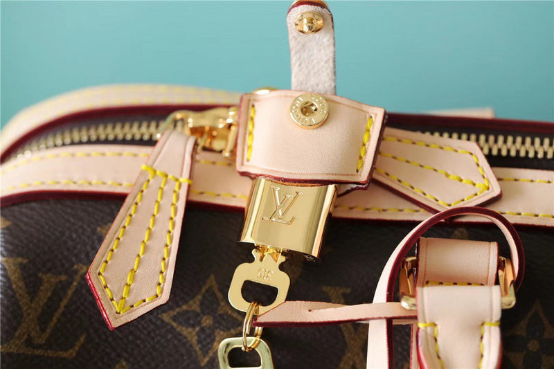 Fan Fashion Lu-Vi bags - 9435